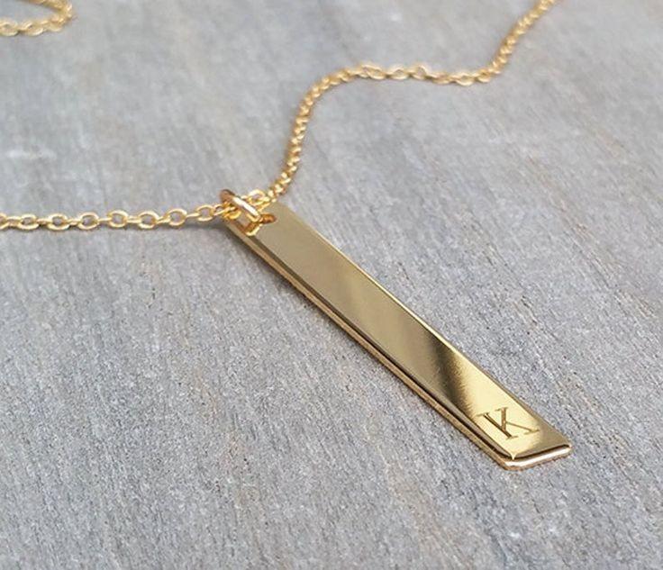 Name Plate Necklace (Vertical)